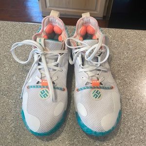 Adidas Harden Vol. 6 Basketball Shoe